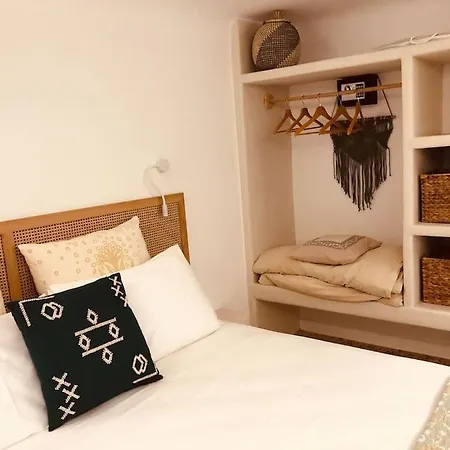 Sofia's Cozy Traditional Downtown