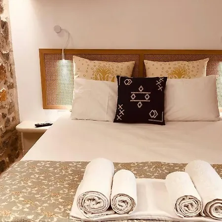 Sofia's Cozy Traditional Downtown * Naxos City